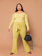Load image into Gallery viewer, THE TIED SLIM FLARE PANT ~ Pear